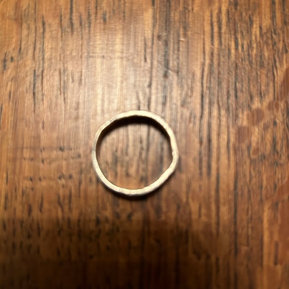 Sterling Silver Ring with Black Wave Design - Size 8.5 - Picture 2 of 5